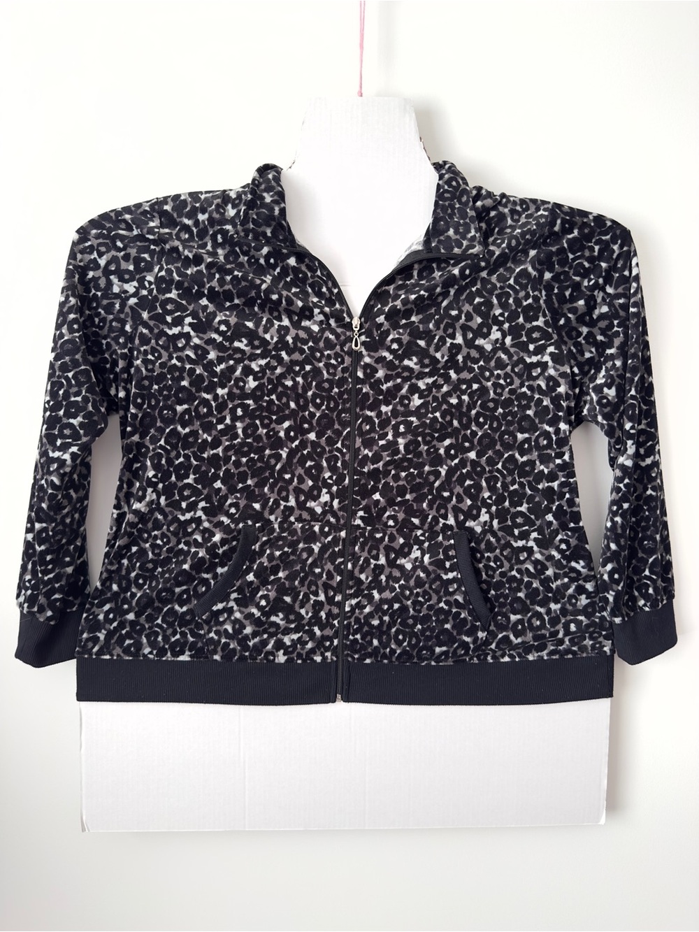 y2k leopard velour zip
